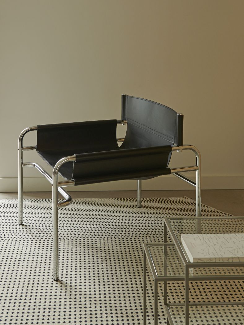 SZ 14 Armchair Spectrum