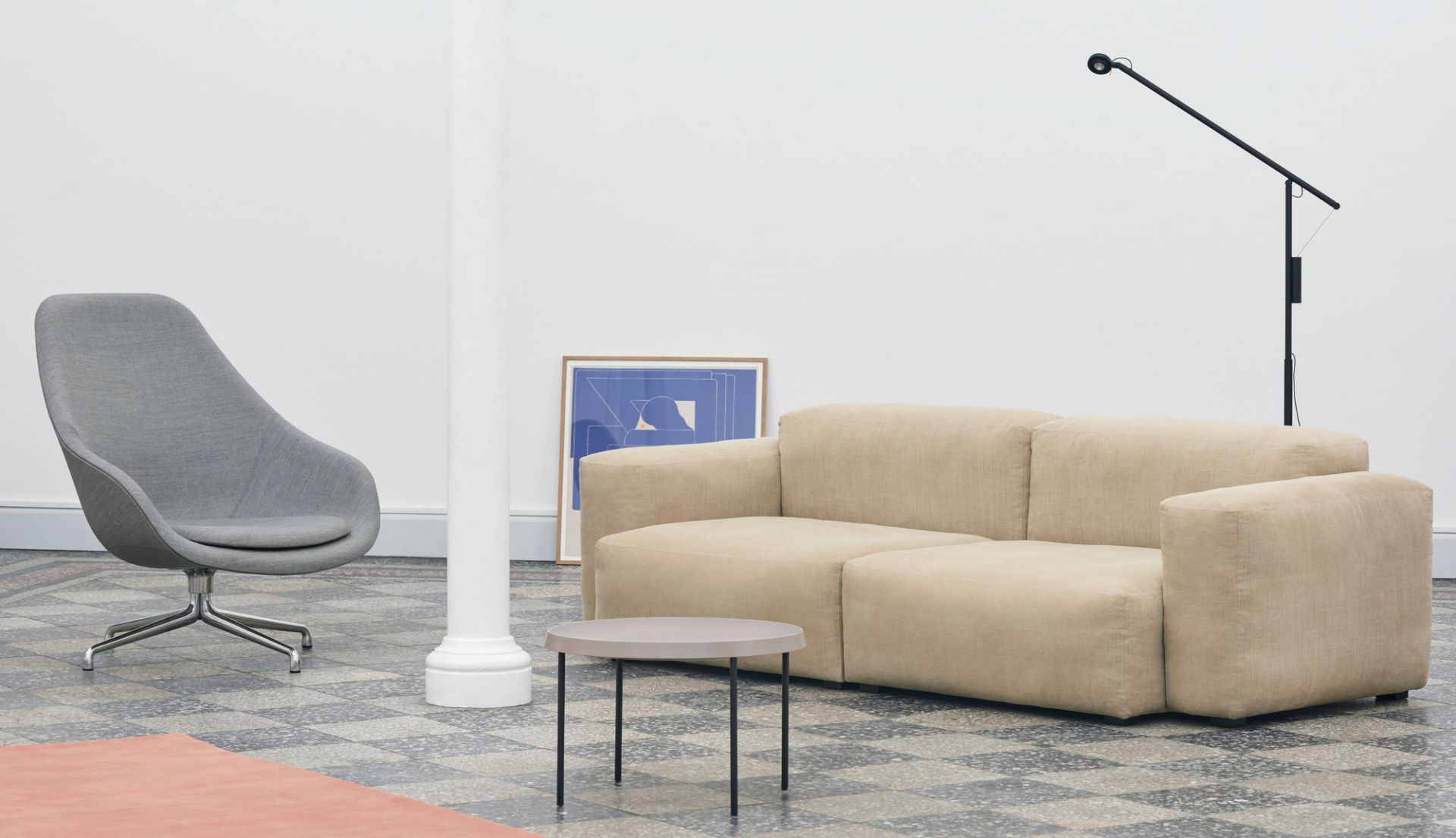About a Lounge AAL 91 / AAL91 High swivel armchair Hay