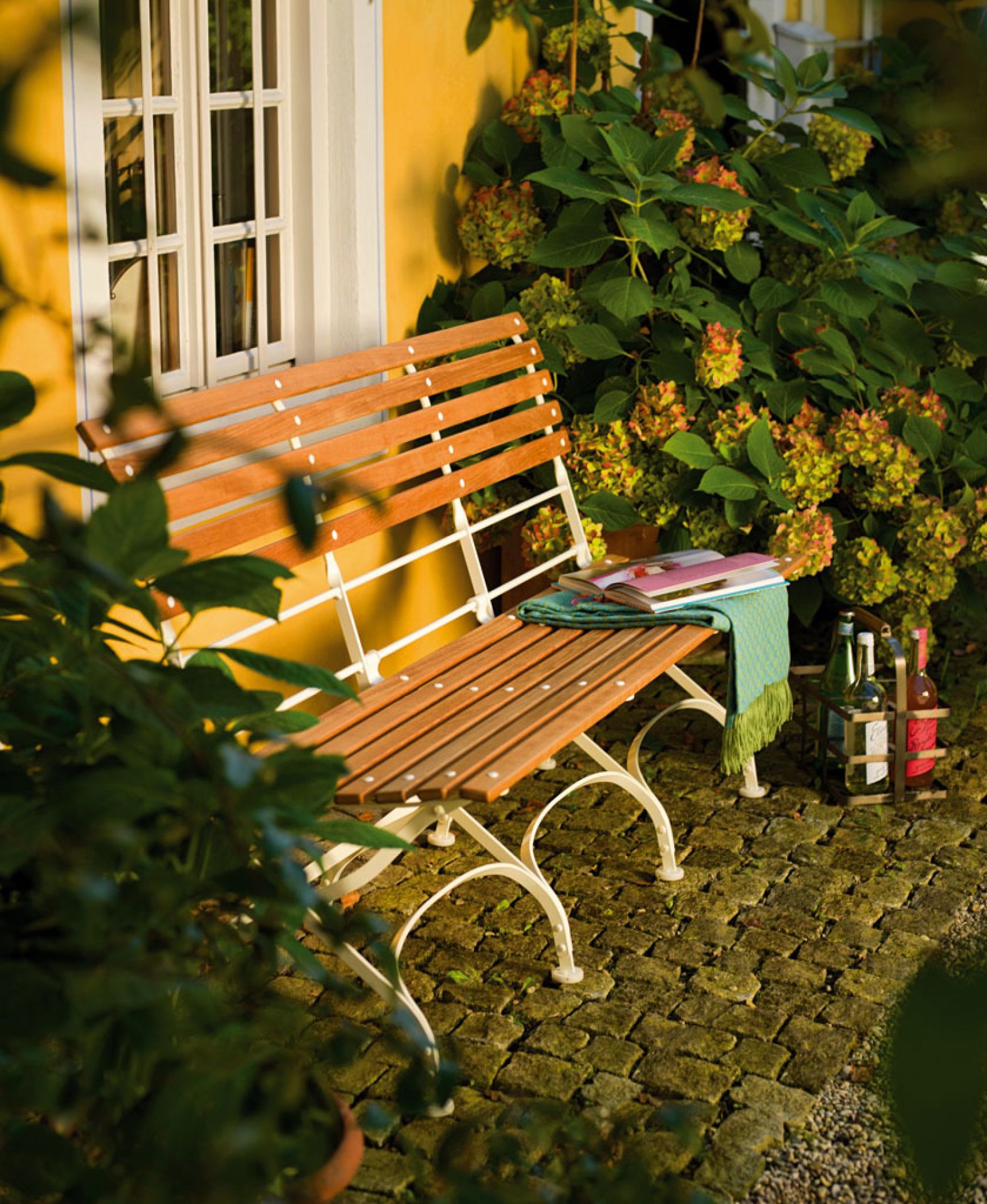 Classic 2-seater bench foldable without armrests Weishäupl