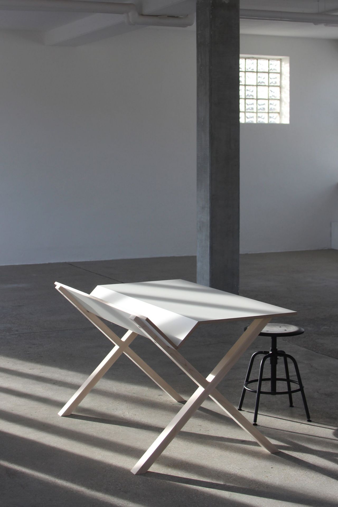 Kant desk Nils Holger Moormann