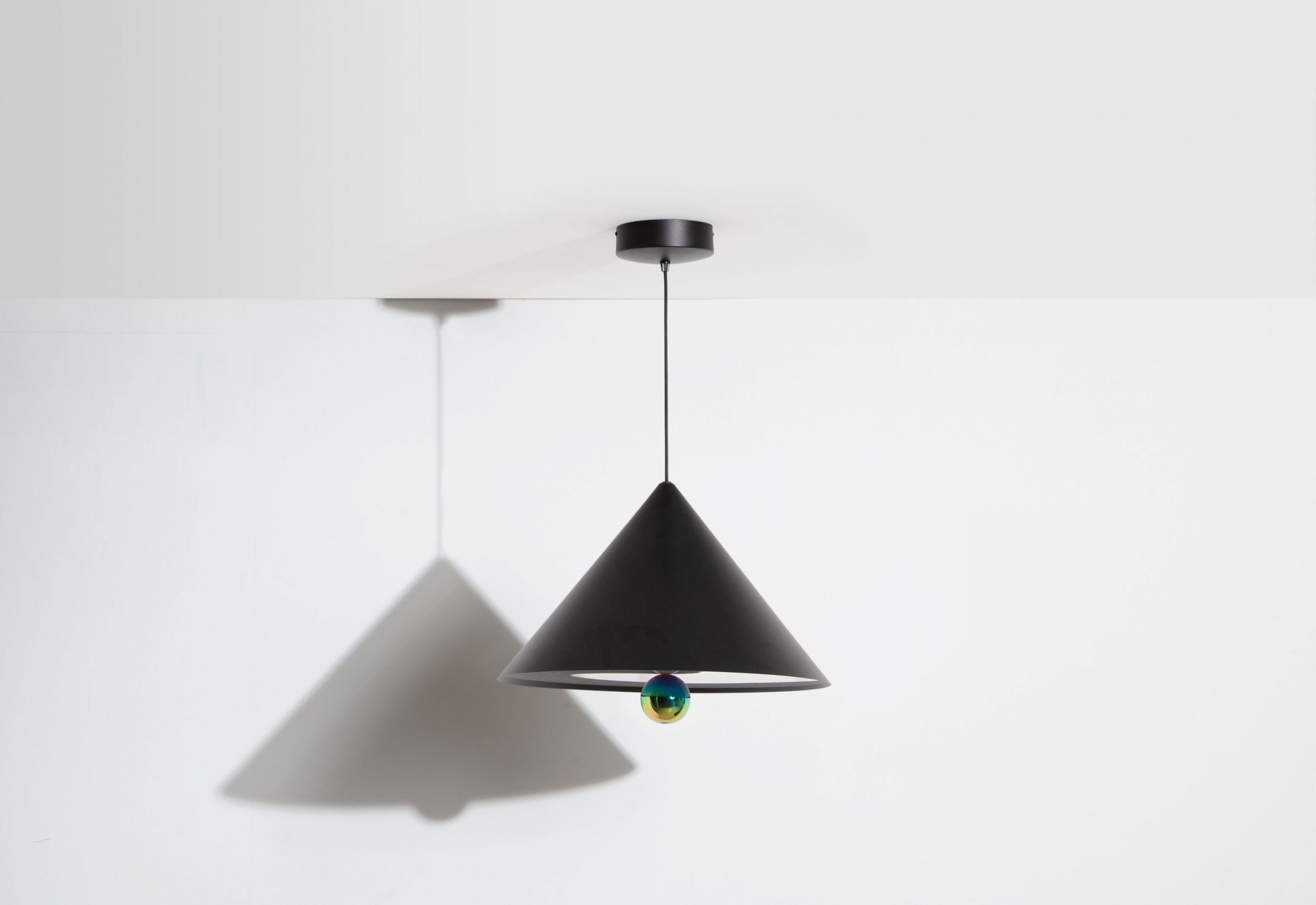 Cherry Pendant light Pendant lamp L Petite Friture