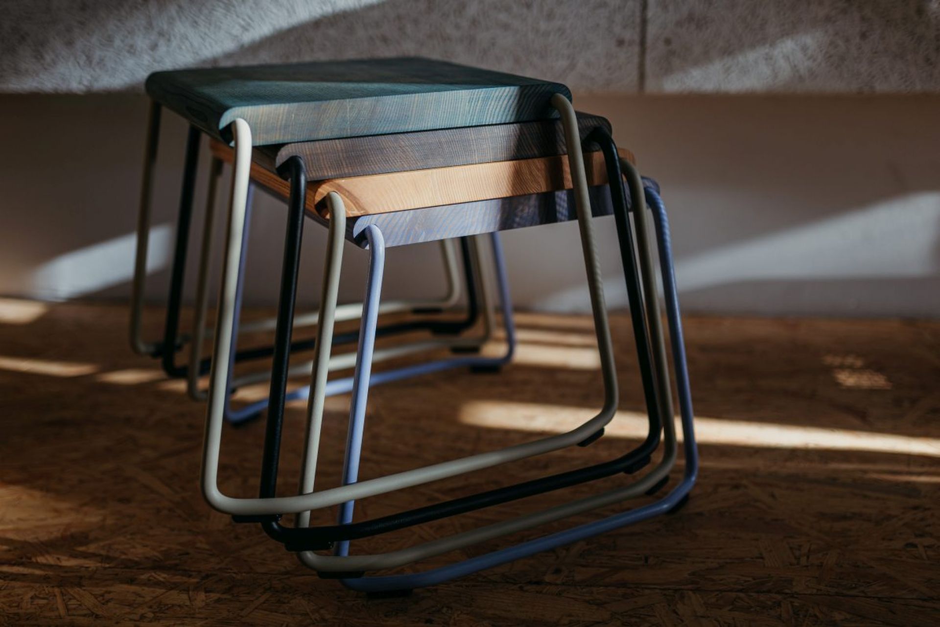 D:002 Side Table Melon Fuchs & Habicht
