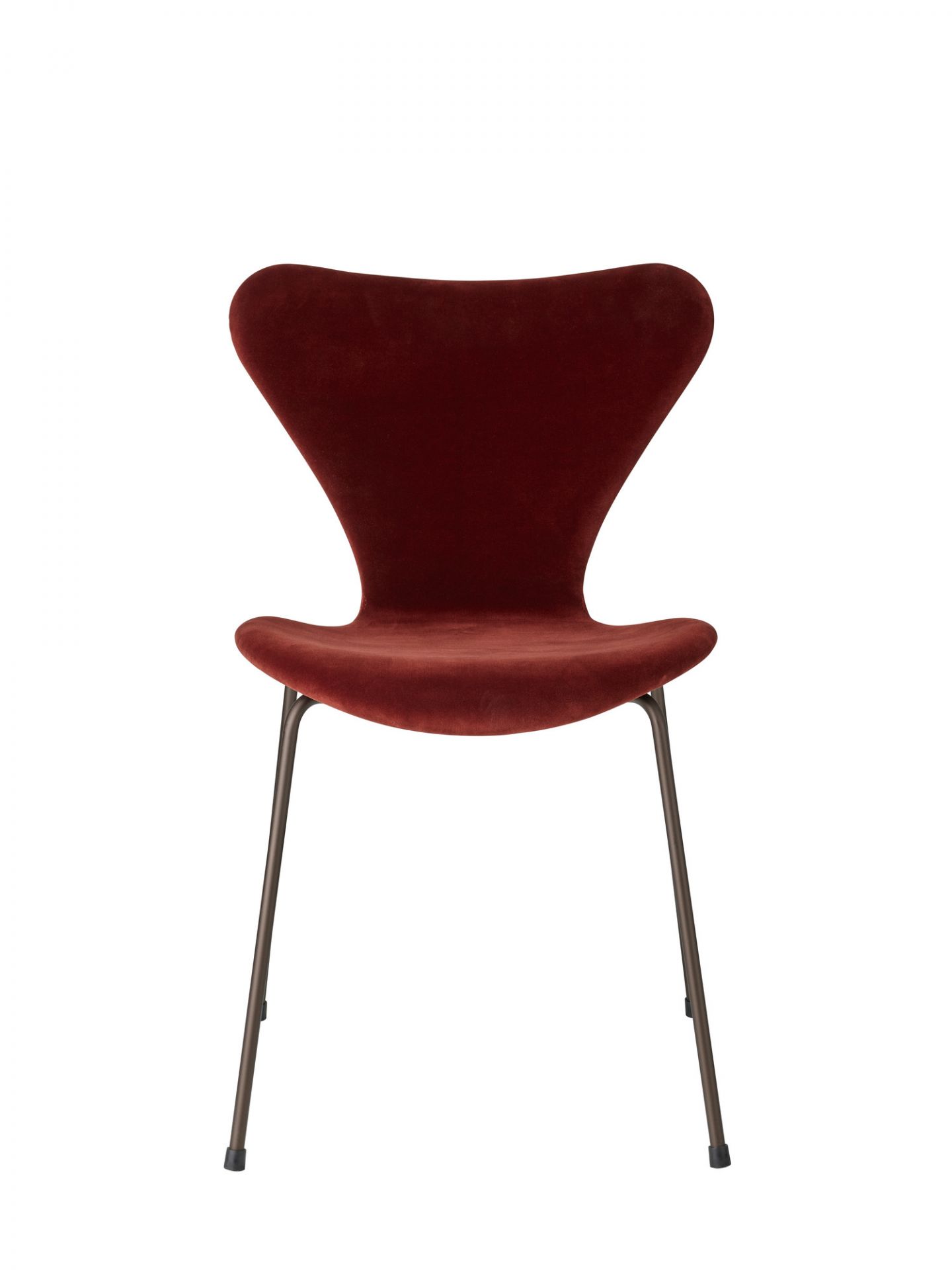 Series 7 3107 Belfast Chair fully upholstered Fritz Hansen dunkel pflaume