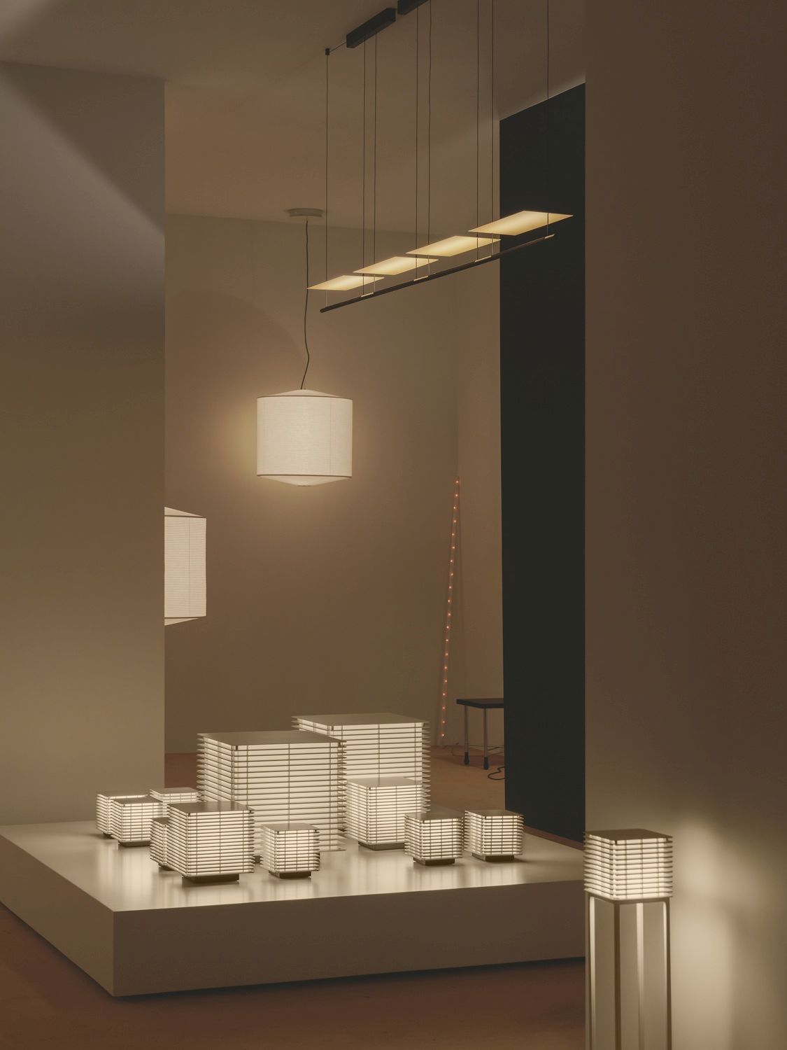 Shiro 17 Interior Table lamp Table lamp Santa & Cole