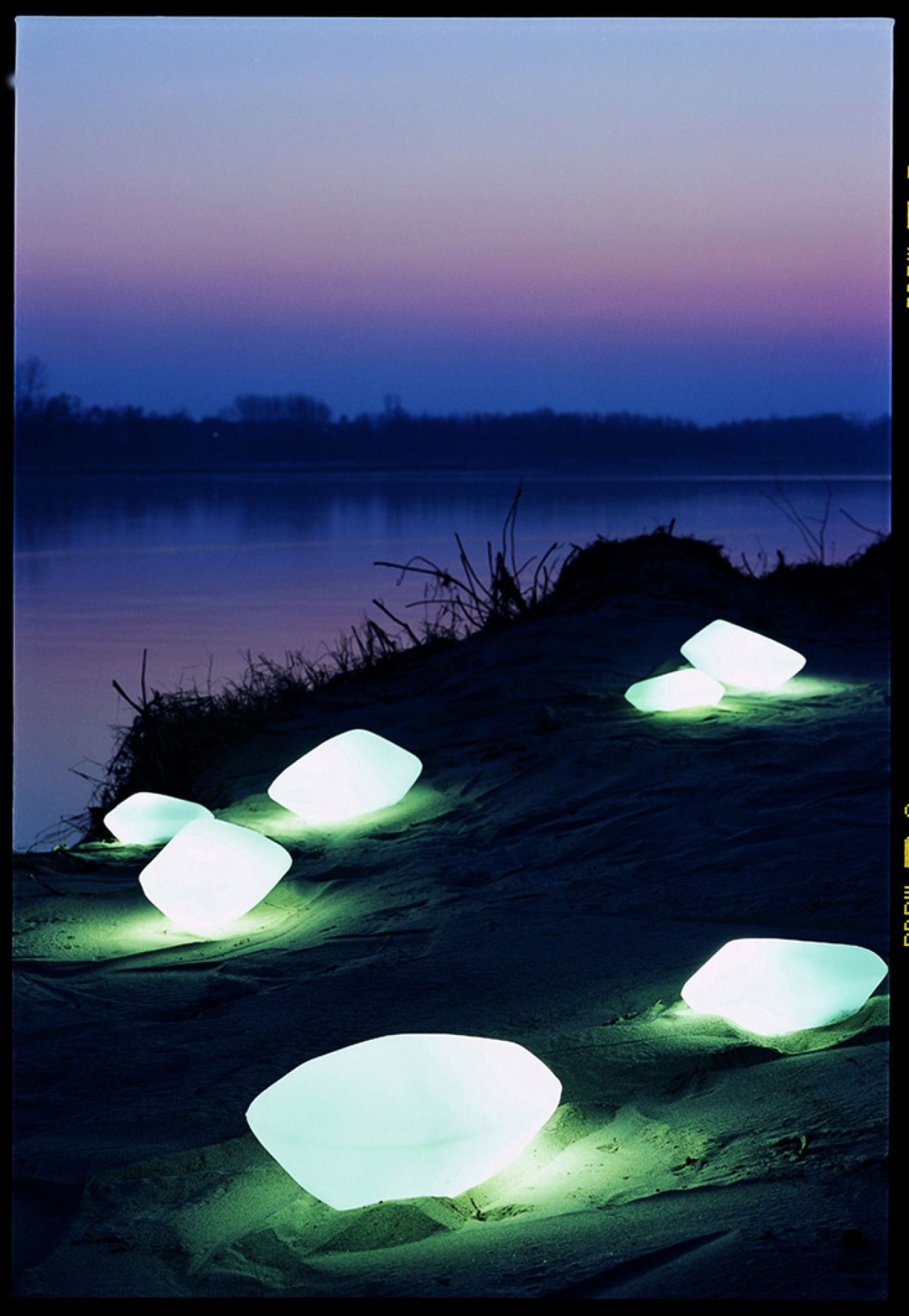Stone of Glass Outdoor H 15 cm Floor lamp Oluce SINGLE PIECES