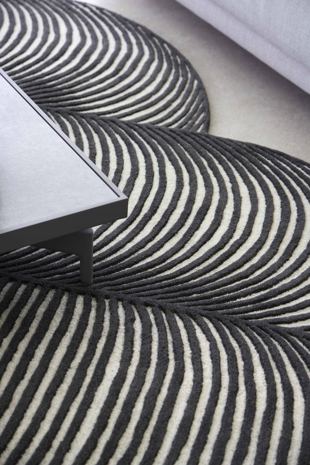 Giro Rug Carpet 132 x 324 cm Gan 