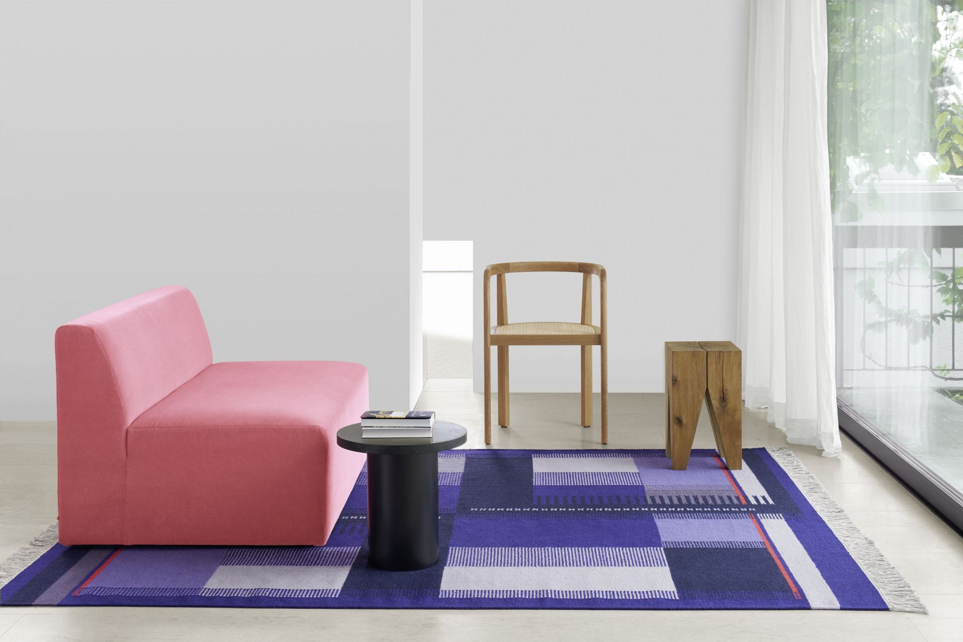 RH01 Stuttgart Chair e15