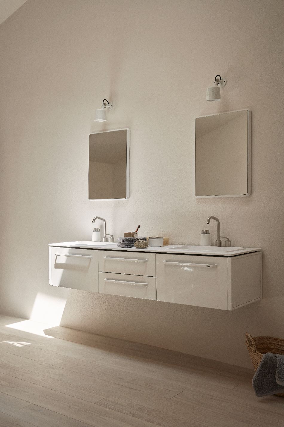 VIPP911 / VIPP 911 Mirror Small Vipp