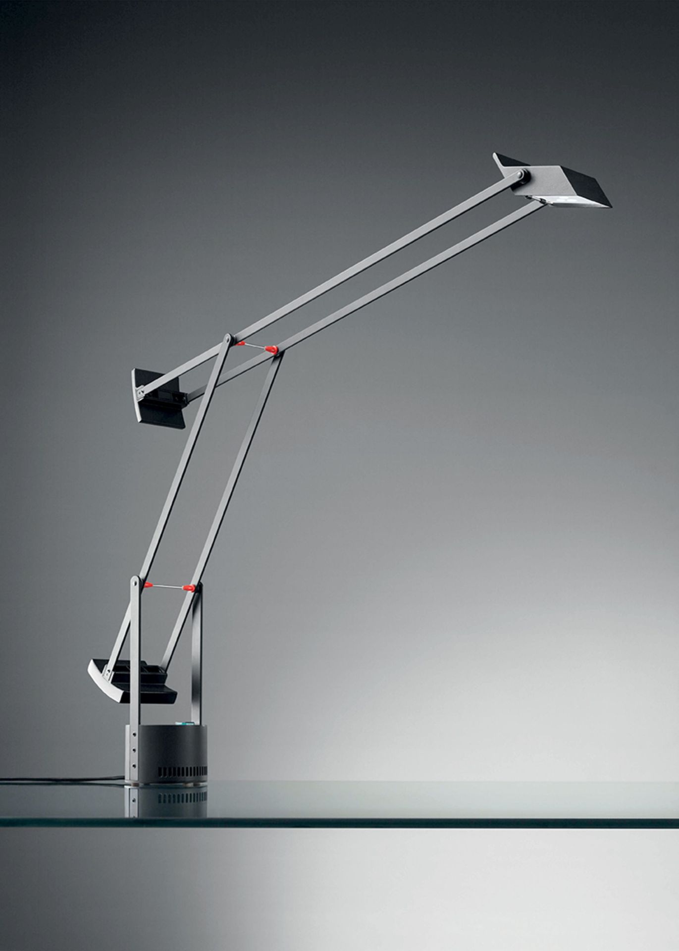 Tizio table lamp black Artemide