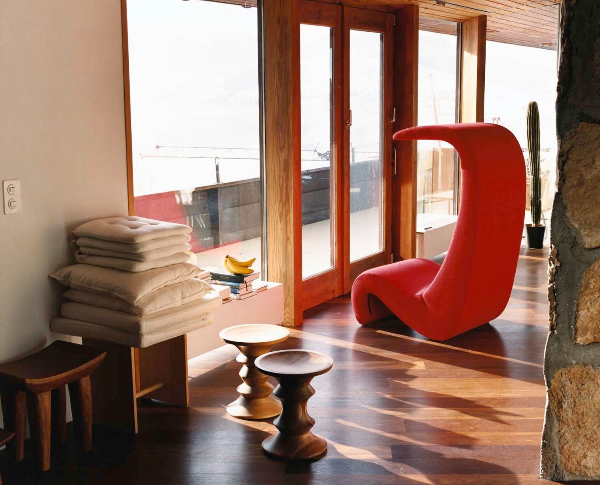 Eames Stools B Stool Vitra