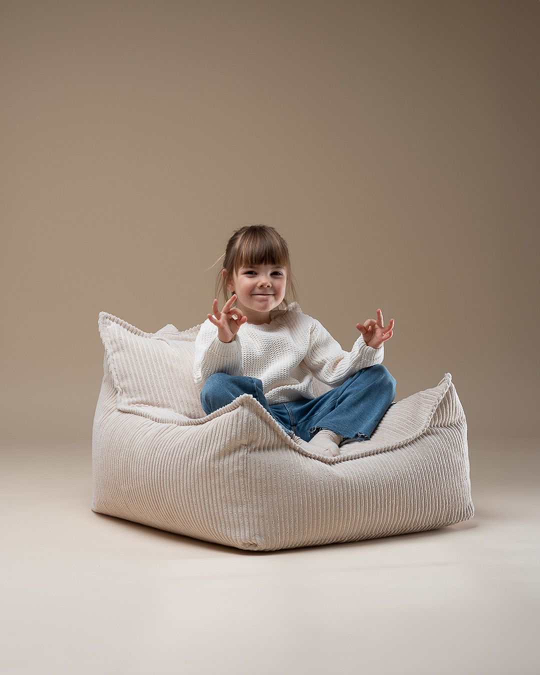 Children's beanbag armchair wide cord brown sugar Wigiwama