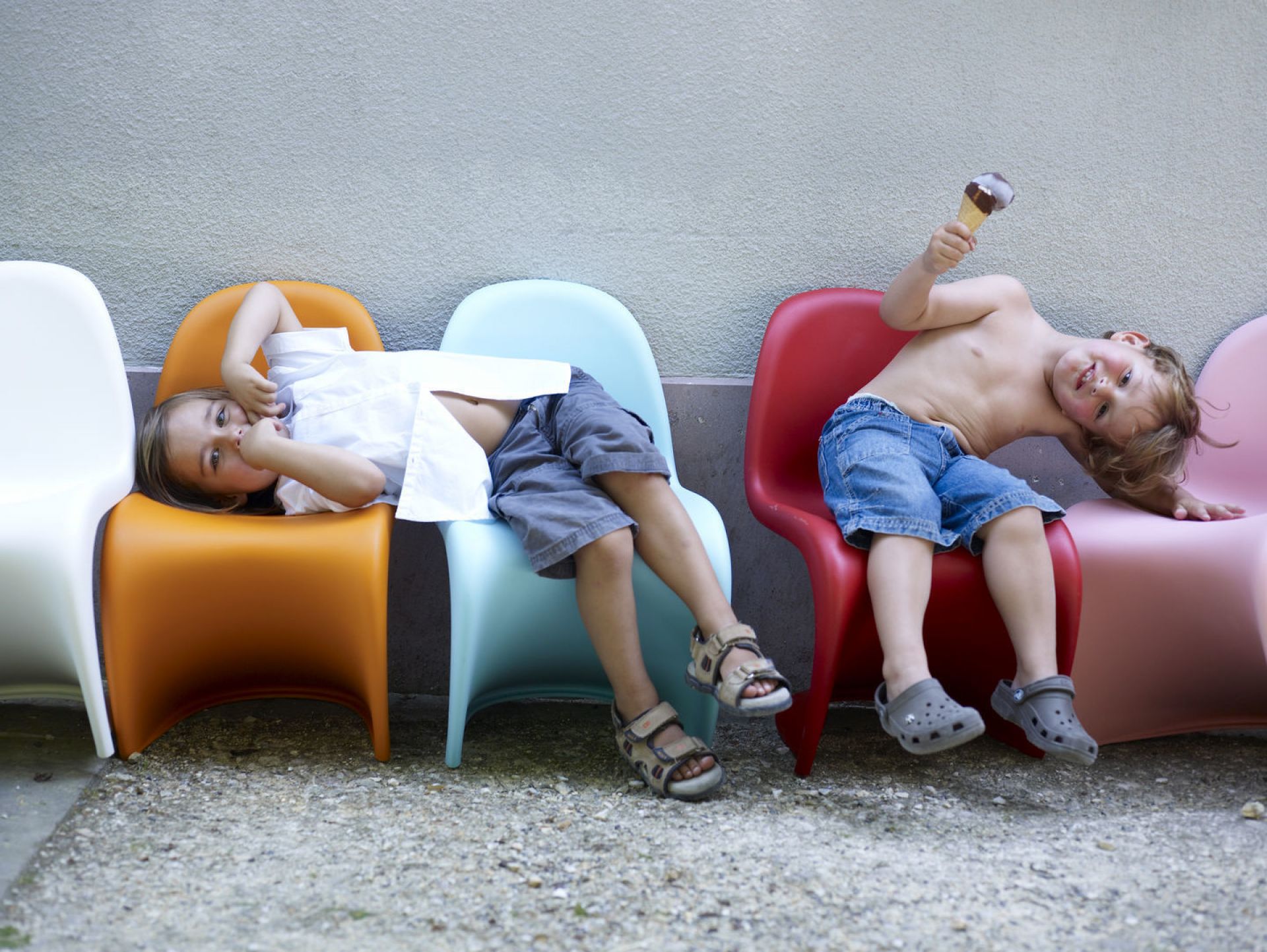Panton Junior Chair Vitra - QUICK SHIP Classic red 