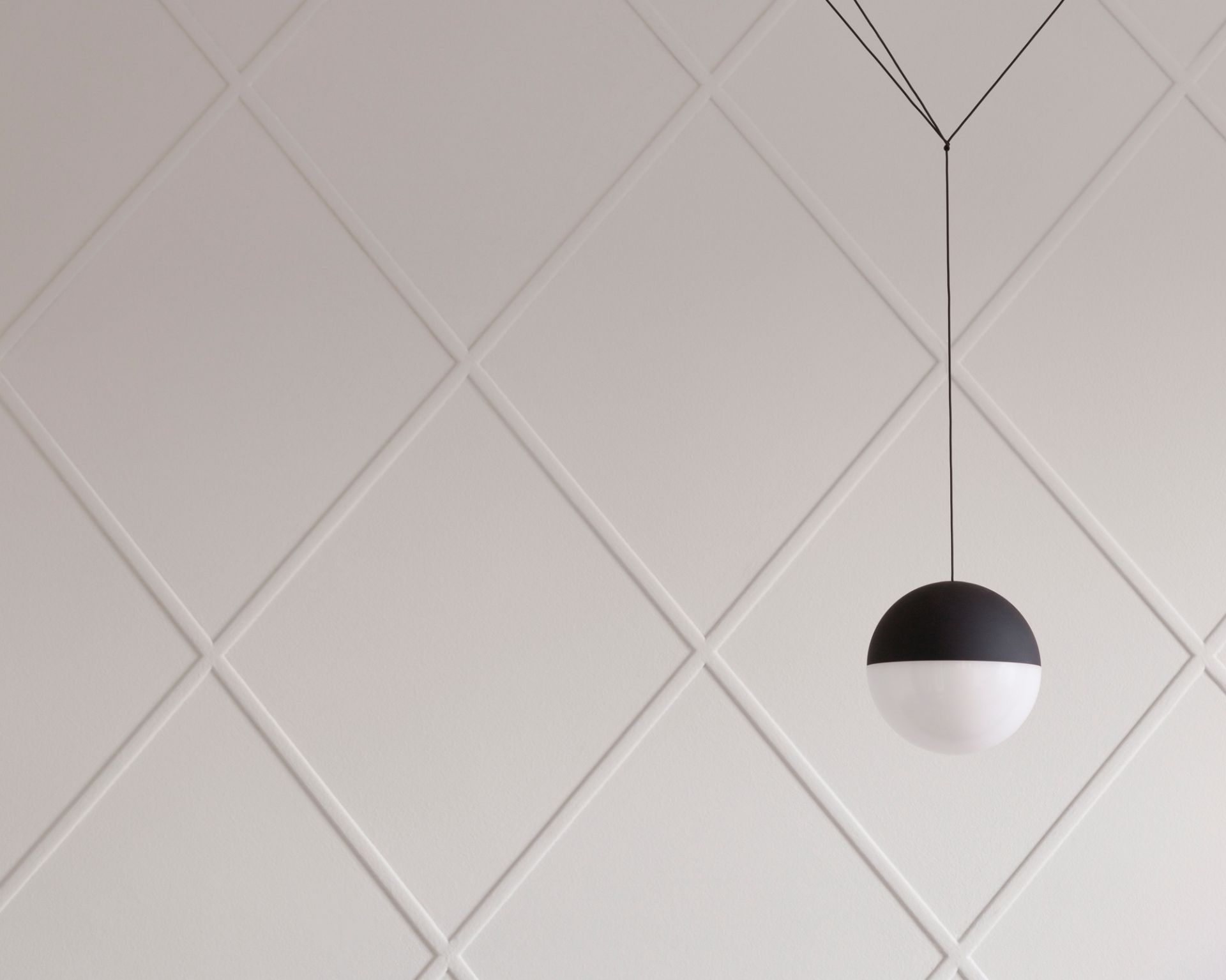 String Light Sphere Head Pendant lamp Flos