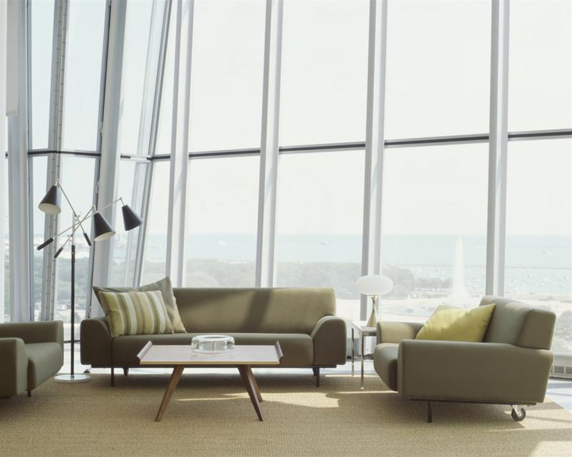Splay-Leg Table Knoll International 
