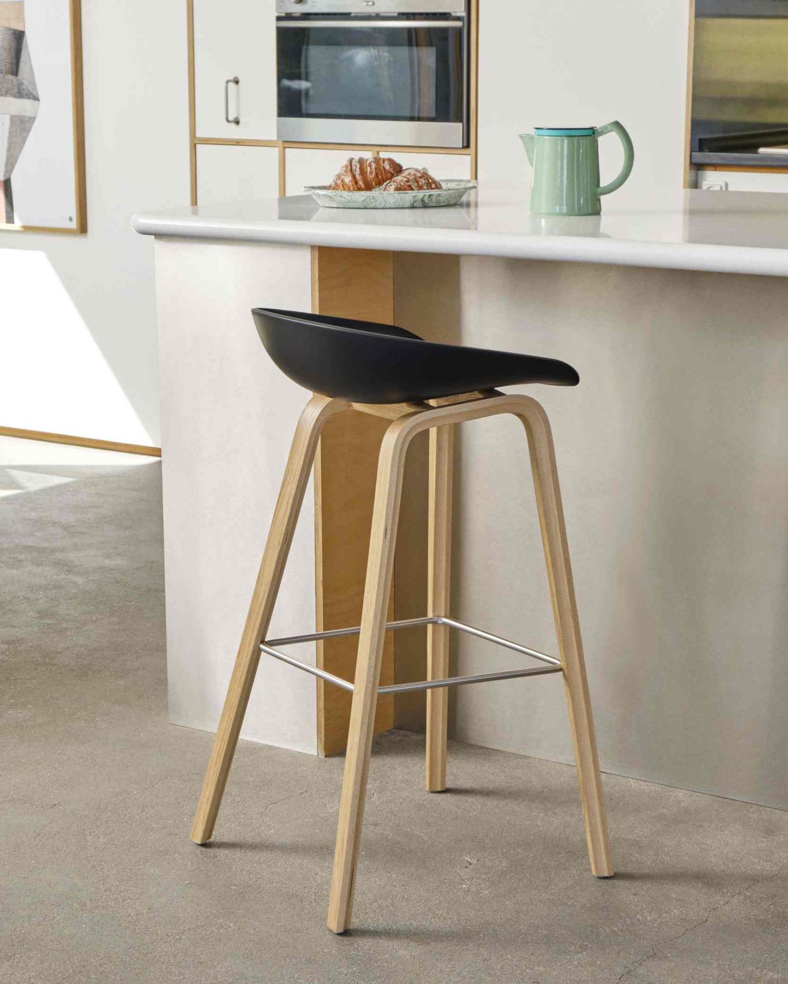 About a Stool AAS32 / AAS 32 Bar stool Low Hay