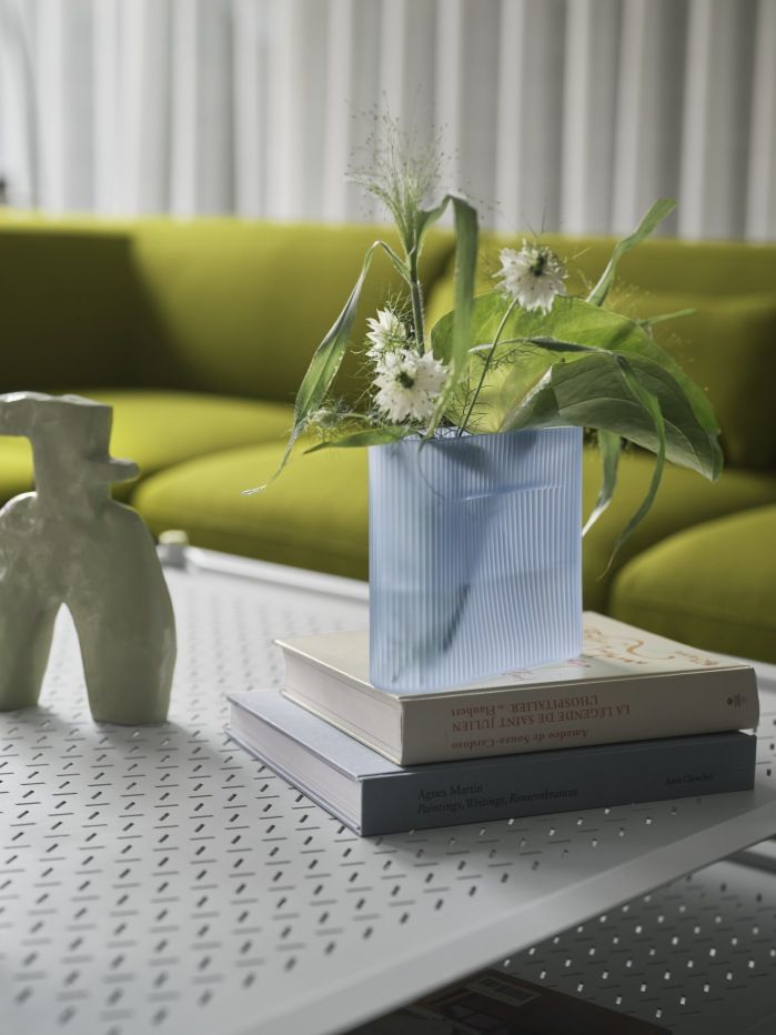 Flow Coffee Table Coffee Table on castors Indoor / Outdoor Muuto