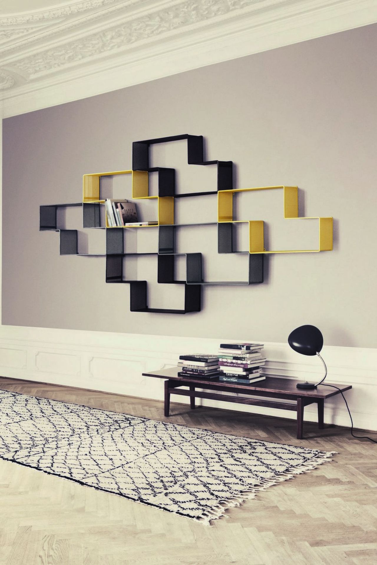 Mategot Dedal Bookshelf Gubi Cream white